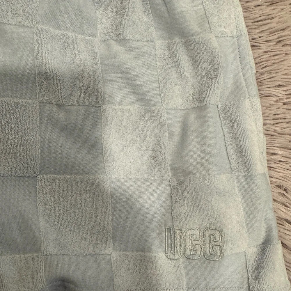 UGG Noni Short Check SZ : S - Picture 8 of 10